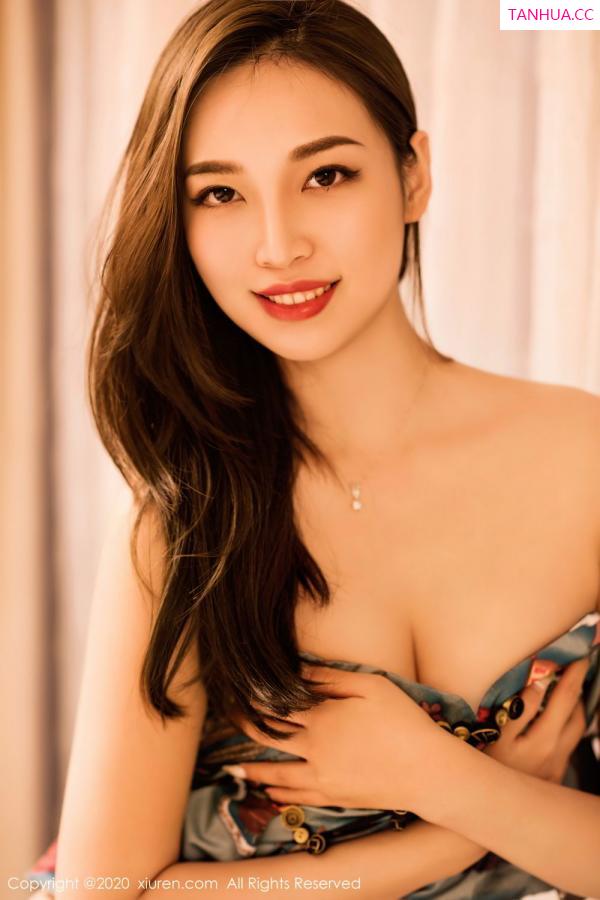 郑颖姗  [XiuRen]高清写真图 2020.10.29 No.2712 郑颖姗第14张图片